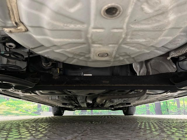 下回りがきれいなうちに、防錆加工の施工がオススメ。降雪地域はもちろん、沿岸部にお住いの方や、趣味でマリン・ウィンタースポーツをされる方にご好評いただいております。