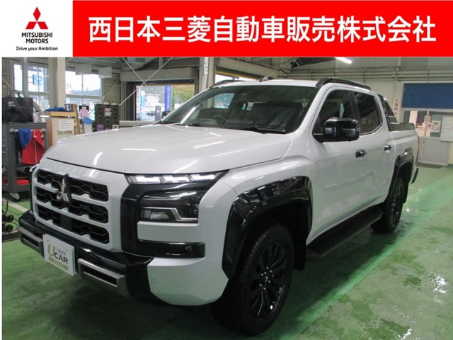 トライトン2.4 GSR ディーゼル 4WD