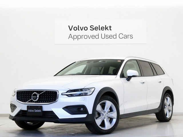 V60クロスカントリーT5 AWD 4WD