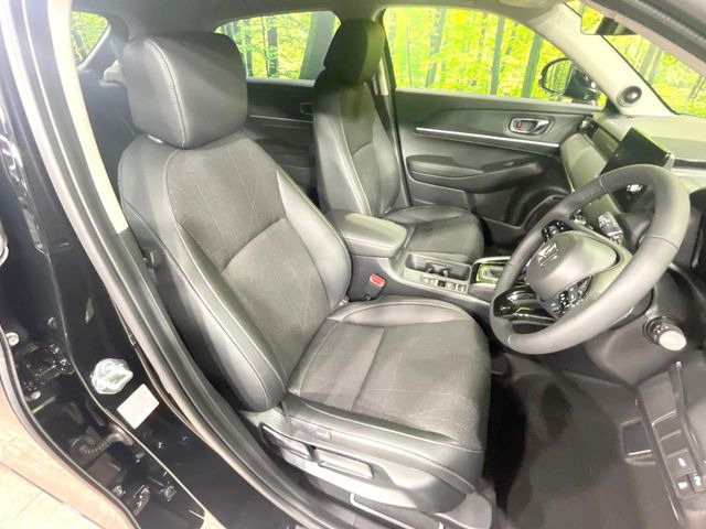 �y�n�[�t���U�[�V�[�g�z�������ƍ���S�n�𗼗������l�C�̃V�[�g���w�ʁE���ʂ̃t�@�u���b�N�f�ނ́A�ʋC���̗ǂ��⊊��ɂ����ɗD��Ă��܂��B�C���╞���ɍ��E���ꂸ���K�ɂ���肢�������܂��B