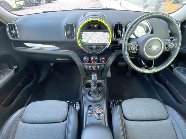 �A���ԃO���[�v���݌ɐ���2,000��!�S���̌n��X���烁�[�J�[�E�Ԏ��킸���Љ�o����̂ŁA���Ȃ��Ƀs�b�^���̂��Ԃ�������͂��ł���܂��͂��₢���킹��������