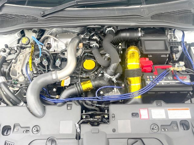 �����X�ł́A�e���[�J�[�̐�p�f�f�e�X�^�[�𓱓��B���Ǝ��i�����e�N�j�J���X�^�b�t���풓���Ă���܂��̂ŁA������̍ۂɂ����S���Ă����p���������܂��B