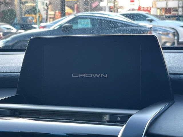 �y���[�J�[�����i�r�z�C���e���A�ɗn�����ރX�^�C���b�V���ȁu��p�݌v�v���[�J�[�i�r�𑕔��􎋔F���⑀�쐫�ȂǊ�{���\�ɂ��D��A���㎿�ȃJ�[���C�t�����y���݂��������܂��B