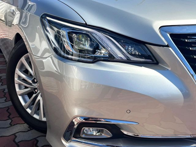 �yLED�w�b�h���C�g�z���V����ԑ��s�����ǍD�Ȏ��E���m�ۂ����S���ĉ^�]�ł��鍂�P�xLED�w�b�h���C�g�𑕔�!�_�����x�������A����d�͂��}�����Ă��܂��B