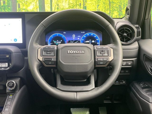 �y�����v�����X�e�A�����O�z�㎿�Ȋv���g�p���邱�ƂŁA��ɂ����������݂ƂĂ��^�]���₷���n���h���ł���