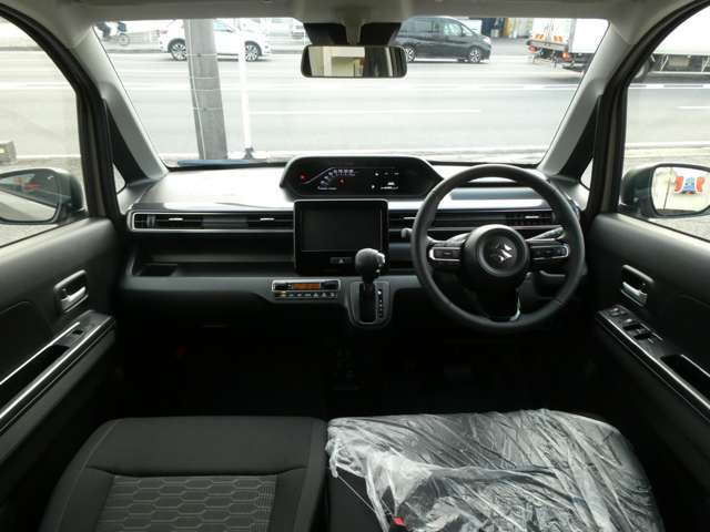 �i�����ꂽ�C���p�l����́A�X�^�C���b�V�������쐫�⎋�F���ɂ��D��A�O���̂��Ȃ��f�U�C���ɂȂ��Ă���܂�!