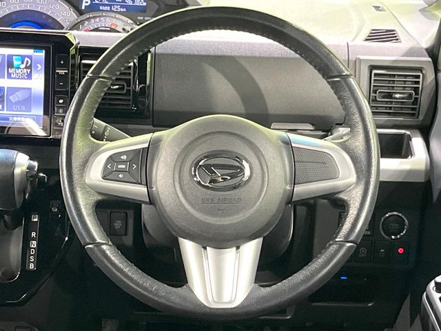 �y�����v�����X�e�A�����O�z�㎿�Ȋv���g�p���邱�ƂŁA��ɂ����������݂ƂĂ��^�]���₷���n���h���ł���