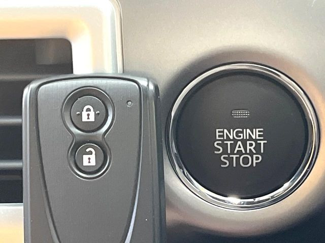 �y�L�[�t���[�V�X�e���z�J�o����|�P�b�g�ɓ��ꂽ�܂܂ł��h�A�̎{���E�������\�ȃX�}�[�g�L�[�𑕔��B�G���W���̃I���E�I�t�����J�M�����o���K�v����������Ƃ��Ă��֗��ł���