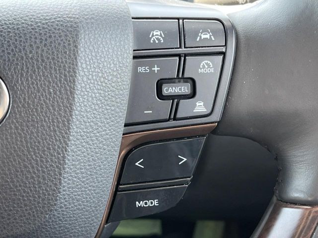 �y�g���^�Z�[�t�e�B�Z���X�z���s���ɑO���̎ԗ�����F�����A�Փ˂������Ȏ��͌x��ƃu���[�L�ŏՓˉ���Ɣ�Q�y�����A�V�X�g�B�����S�Ƀh���C�u�����y���݂��������܂��B