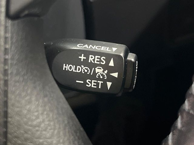 �y���[�_�[�N���[�Y�R���g���[���z�������H�ł̒��������s���y��!!�����ő��x��ۂN���[�Y�R���g���[�����A�Փˌy���V�X�e���ƘA�g���A�O���̎ԗ������m���ĎԊԂ�ۂ悤�ɑ��x���߂��Ă���܂�!!