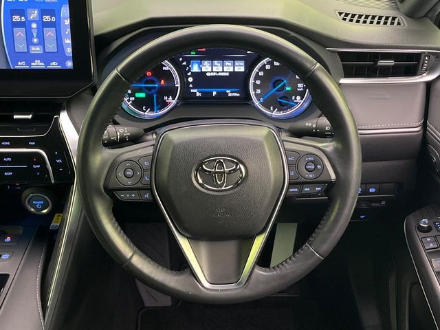 �y�����v�����X�e�A�����O�z�㎿�Ȋv���g�p���邱�ƂŁA��ɂ����������݂ƂĂ��^�]���₷���n���h���ł���