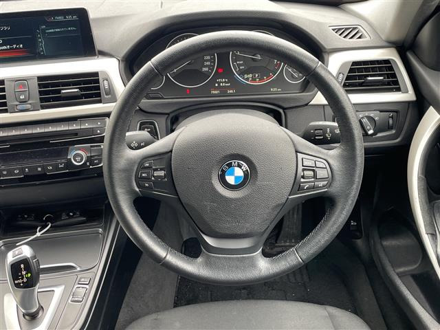 3シリーズツーリング318i