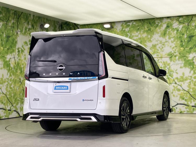 セレナ1.4 e-POWER ハイウェイスターV