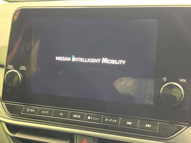 �y���[�J�[�����i�r�z�C���e���A�ɗn�����ރX�^�C���b�V���ȁu��p�݌v�v���[�J�[�i�r�𑕔��􎋔F���⑀�쐫�ȂǊ�{���\�ɂ��D��A���㎿�ȃJ�[���C�t�����y���݂��������܂��B