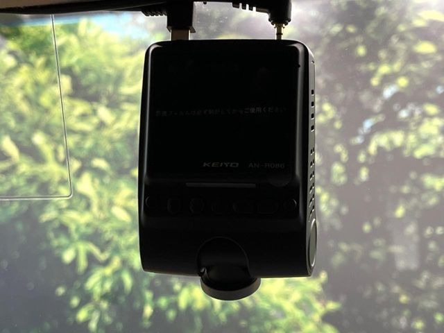 �y�h���C�u���R�[�_�[�z�h���C�u���R�[�_�[����!���s���͂������A������^�]�⎖�̂ɑ��������ہA�f���ŋL�^���A����̃��X�N�ɔ����܂��B���L�^�pSD�J�[�h�͂��q�l�����g�ł��������������K�v������܂��B