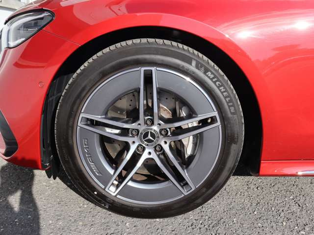 EクラスE200 アバンギャルド AMGラインパッケージ (ISG)