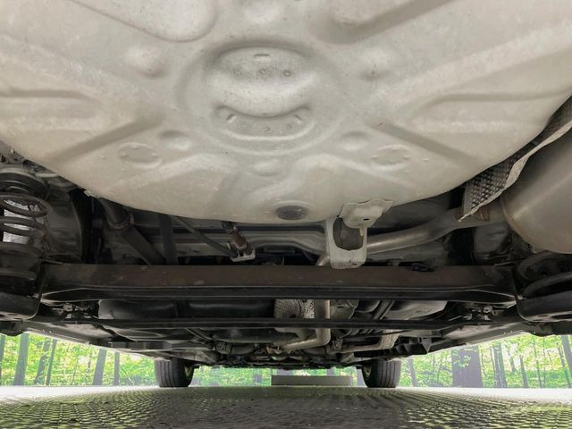 下回りがきれいなうちに、防錆加工の施工がオススメ。降雪地域はもちろん、沿岸部にお住いの方や、趣味でマリン・ウィンタースポーツをされる方にご好評いただいております。