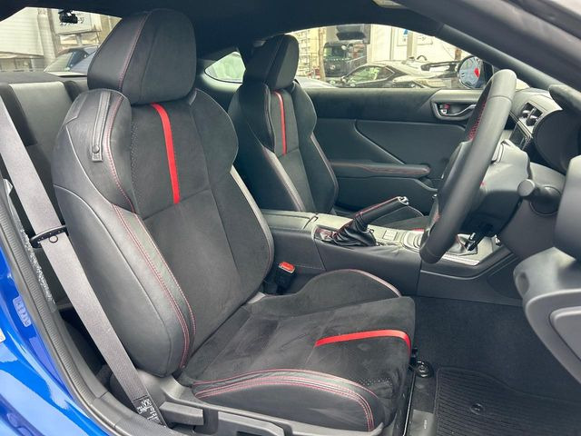 �^�]�Ȃ܂��ɂ͏\���ȃX�y�[�X������A�啿�ȕ��ł��������^�]���Ă�����������ł��B