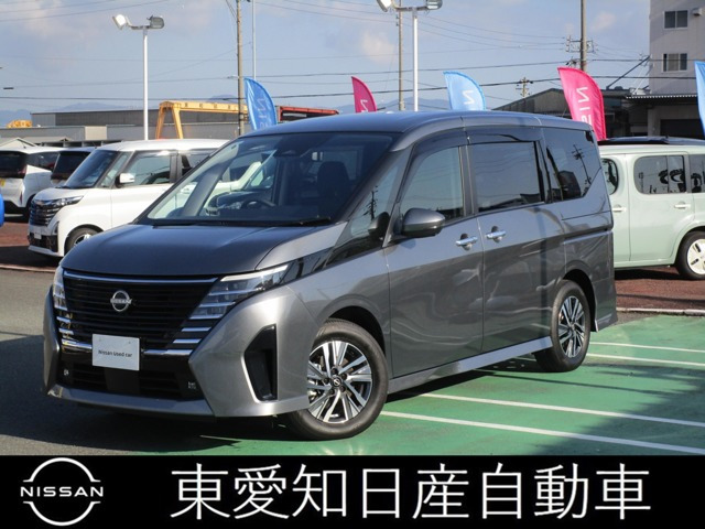 セレナ1.4 e-POWER ハイウェイスターV