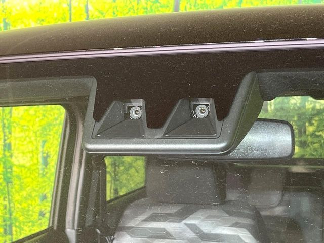 �y�X�}�[�g�A�V�X�g�z���s���ɑO���̎ԗ�����F�����A�Փ˂������Ȏ��͌x��ƃu���[�L�ŏՓˉ���Ɣ�Q�y�����A�V�X�g�B�����S�Ƀh���C�u�����y���݂��������܂��B