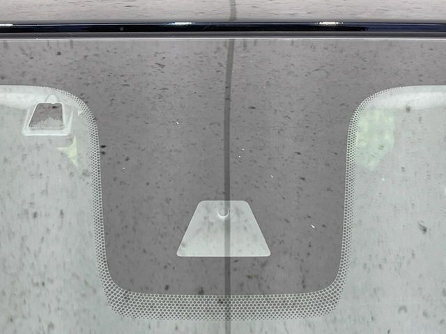 �y�O�He-Assist�z���s���ɑO���̎ԗ�����F�����A�Փ˂������Ȏ��͌x��ƃu���[�L�ŏՓˉ���Ɣ�Q�y�����A�V�X�g�B�����S�Ƀh���C�u�����y���݂��������܂��B