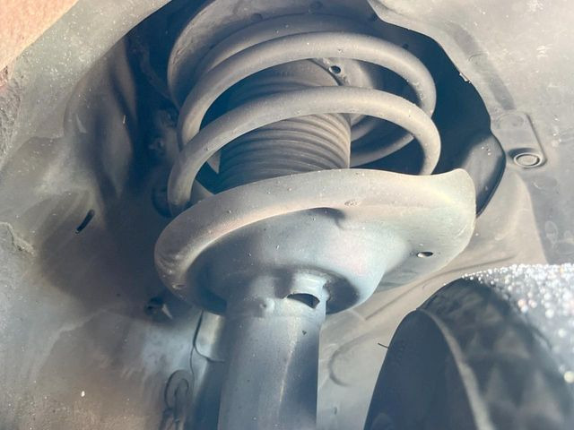 ���Ԃ����S���Ă���肢�������ׂɂ́A�����̒���_�����������܂���B�T�[�r�X�T�|�[�g(�L���ۏ�)�ł͖����_�������񋟂��Ă���A���S�̃J�[���C�t�����߂�������������T�|�[�g�̐��������Ă��܂��B