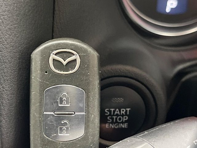 �y�A�h�o���X�g�L�[�z�J�o����|�P�b�g�ɓ��ꂽ�܂܂ł��h�A�̎{���E�������\�ȃX�}�[�g�L�[�𑕔��B�G���W���̃I���E�I�t�����J�M�����o���K�v����������Ƃ��Ă��֗��ł���