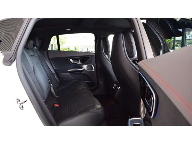 EQEAMG 53 4マチックプラス 4WD