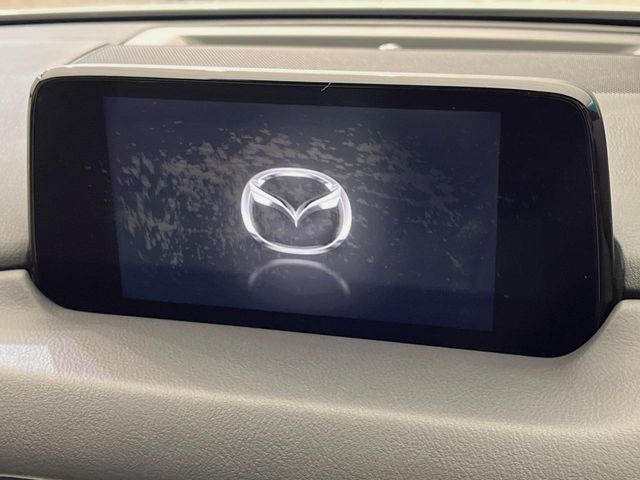 �y�}�c�_�R�l�N�g�i�r�z�ԓ��̕��͋C�Ƀ}�b�`������̌^�^�C�v�̃i�r�B�e����q�ݒ��Bluetooth�Đ����A�l�X�ȋ@�\���y���߂܂��B�����I�ȃ_�C�������삪�\�ŁA�g��������ǍD�ł��B