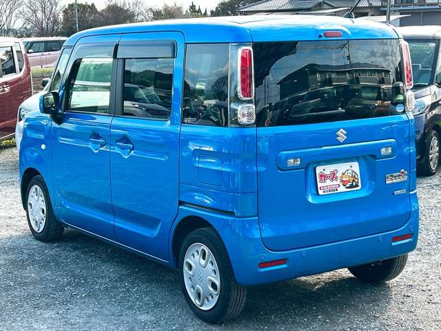 ���X�ł͌y�����Ԃ��畁�ʎԂ܂ŕ��L���I�[�����[�J�[�̎Ԏ�E�F�E�O���[�h��L�x�ɑ����Ă���܂��B