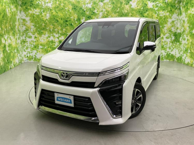 ヴォクシー2.0 ZS 煌III 4WD