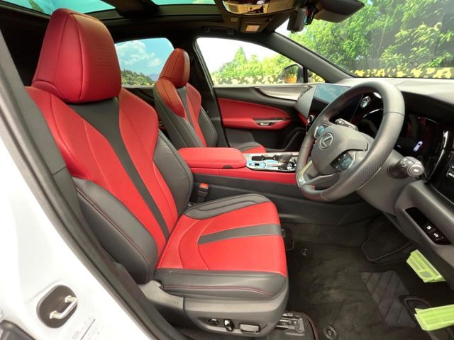 �y��p�X�|�[�c�V�[�g�z�z�[���h���ɗD��A�J�[�u���̑̂������}�����Ă���܂��B�܂��A�̂Ƀt�B�b�g���邩�獘��w�������ɂ����A�����O�h���C�u�⍂�����s�ł����K�ɂ��߂������������܂���