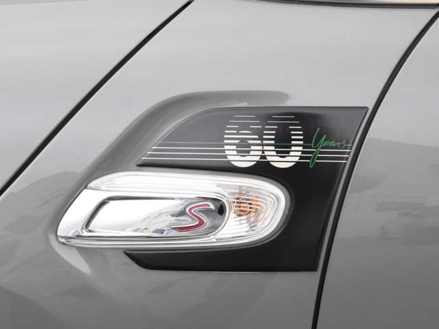 ミニクーパー S 60イヤーズ エディション DCT