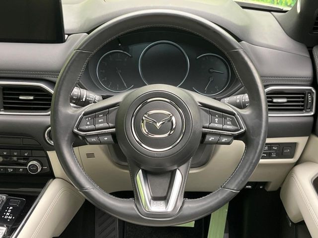 �y�����v�����X�e�A�����O�z�㎿�Ȋv���g�p���邱�ƂŁA��ɂ����������݂ƂĂ��^�]���₷���n���h���ł���