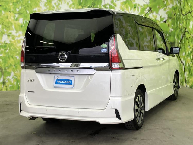 セレナ2.0 ハイウェイスター VセレクションII