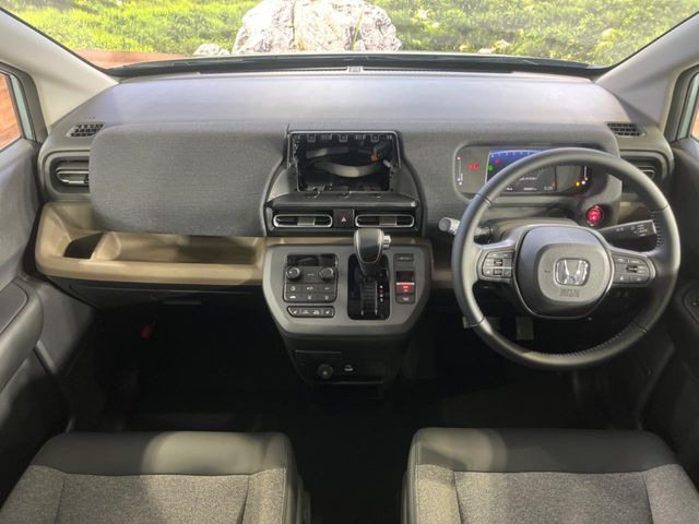 フリード1.5 エアー EX