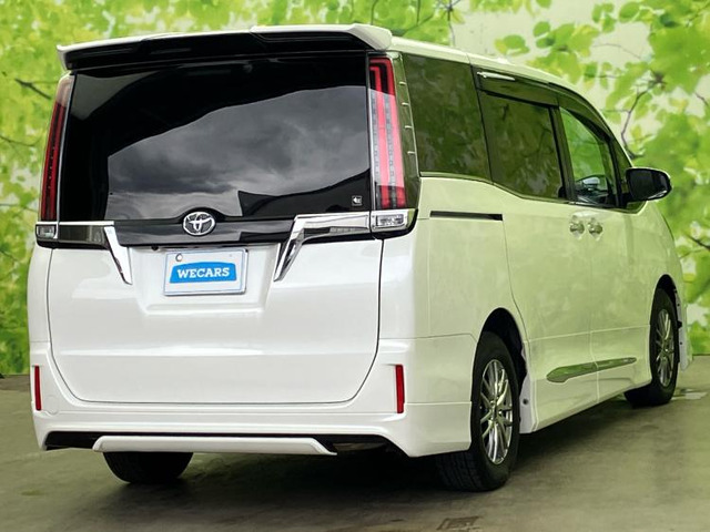 エスクァイア2.0 Gi プレミアムパッケージ