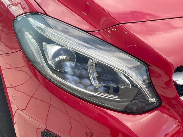 ��LED�w�b�h���C�g:��ԑ��s�����ǍD�Ȏ��E���m�ۂ����S���ĉ^�]�ł��鍂�P�xLED�w�b�h���C�g�𑕔�!�_�����x�������A����d�͂��}�����Ă��܂��B