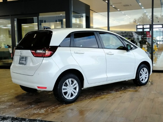 フィット1.5 ホーム 4WD