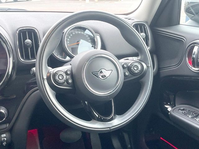 ���n���h�����̃X�������Ȃ��A���ꂢ�ȏ�Ԃ��ێ����Ă���܂��B�e�X�C�b�`���̓�����m�F�ς݂ł��B