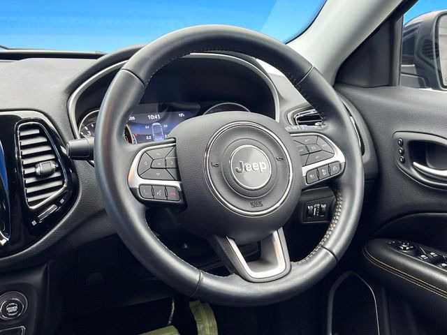 ���n���h�����̃X�������Ȃ��A���ꂢ�ȏ�Ԃ��ێ����Ă���܂��B�e�X�C�b�`���̓�����m�F�ς݂ł��B