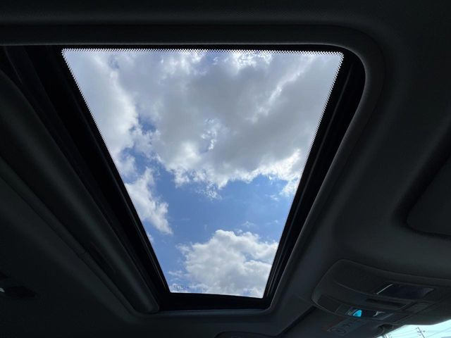 �y�K���X���[�t�z�K���X���[�t���ڂŎԓ��̉��������C�ɃA�b�v!�J���I�ȃh���C�u�����y���݂��������܂��B