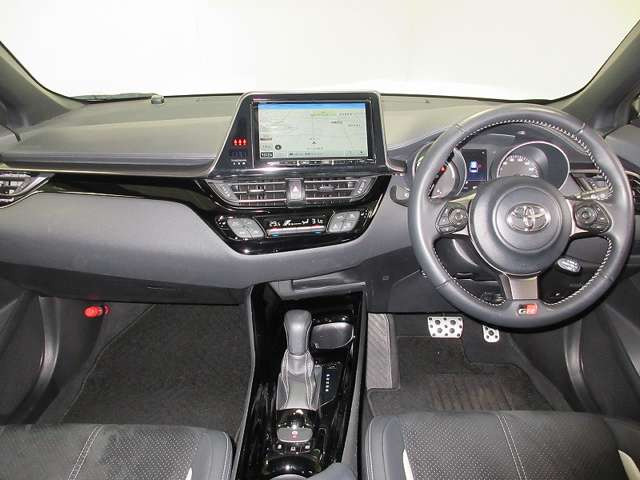 C-HRハイブリッド 1.8 S GR スポーツ