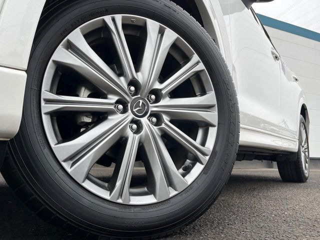 �y�O���[�h��p����19�C���`�A���~�z�C�[���z�f�U�C�����̍��������A���~�z�C�[���𑕒����Ă���܂��B�e��ЊO�A���~�z�C�[����A�X�^�b�h���X�^�C�����戵�����Ă���܂��B���񂲑��k����������