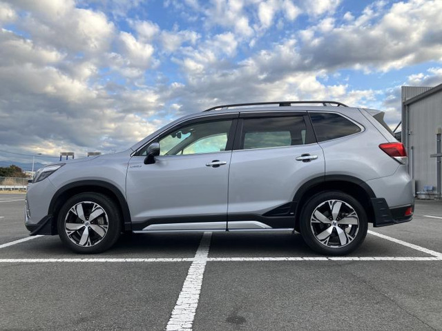 フォレスター2.0 アドバンス 4WD