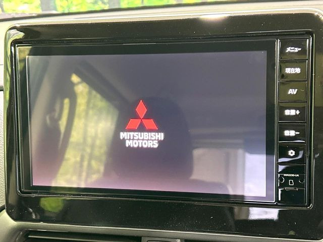 �y�����i�r�z�l�C�̏����i�r�𑕔����Ă���܂��B�i�r�̎g���₷���͂������A�I�[�f�B�I�@�\���[��!�L�����v�◷�s�͂������A�ʋ΂┃�����ȂǕ��i�̃h���C�u���y�����Ȃ�͂���