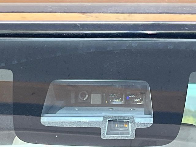 �y�X�Y�L �Z�[�t�e�B�T�|�[�g�z���s���ɑO���̎ԗ�����F�����A�Փ˂������Ȏ��͌x��ƃu���[�L�ŏՓˉ���Ɣ�Q�y�����A�V�X�g�B�����S�Ƀh���C�u�����y���݂��������܂��B