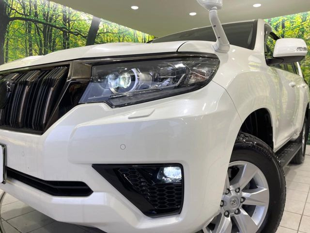 �yLED�w�b�h���C�g�z���V����ԑ��s�����ǍD�Ȏ��E���m�ۂ����S���ĉ^�]�ł��鍂�P�xLED�w�b�h���C�g�𑕔�!�_�����x�������A����d�͂��}�����Ă��܂��B