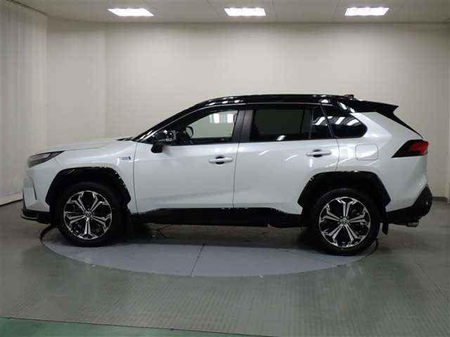 RAV42.5 プラグインハイブリッド Z E-Four 4WD