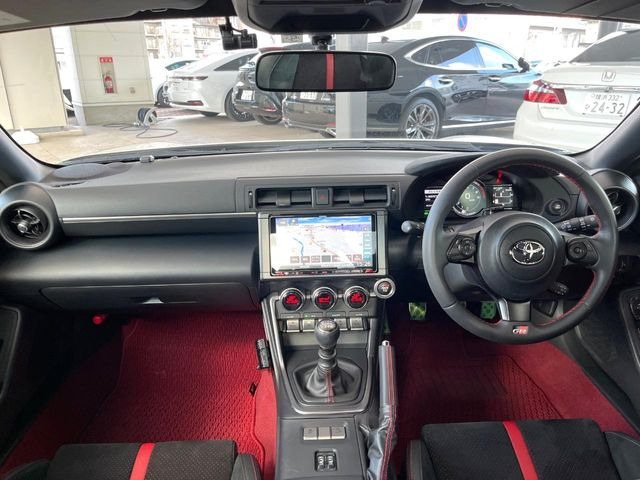 �O���[�v���݌ɐ���30,000��!!�S���̌n��X���烁�[�J�[�E�Ԏ��킸���Љ�o����̂ŁA���Ȃ��Ƀs�b�^���̂��Ԃ�������͂��ł���܂��͂��₢���킹��������